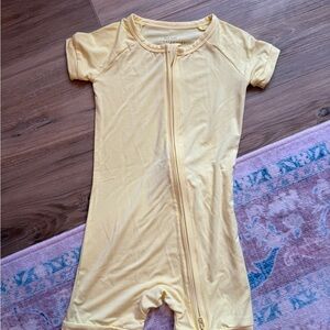 Yellow Little Sleepies Shorties NWOT